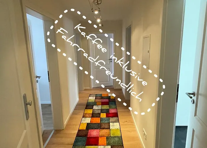 Schoene Neue 4 Zimmer Wohnung Mit Sued-Balkon Bis 8 Personen