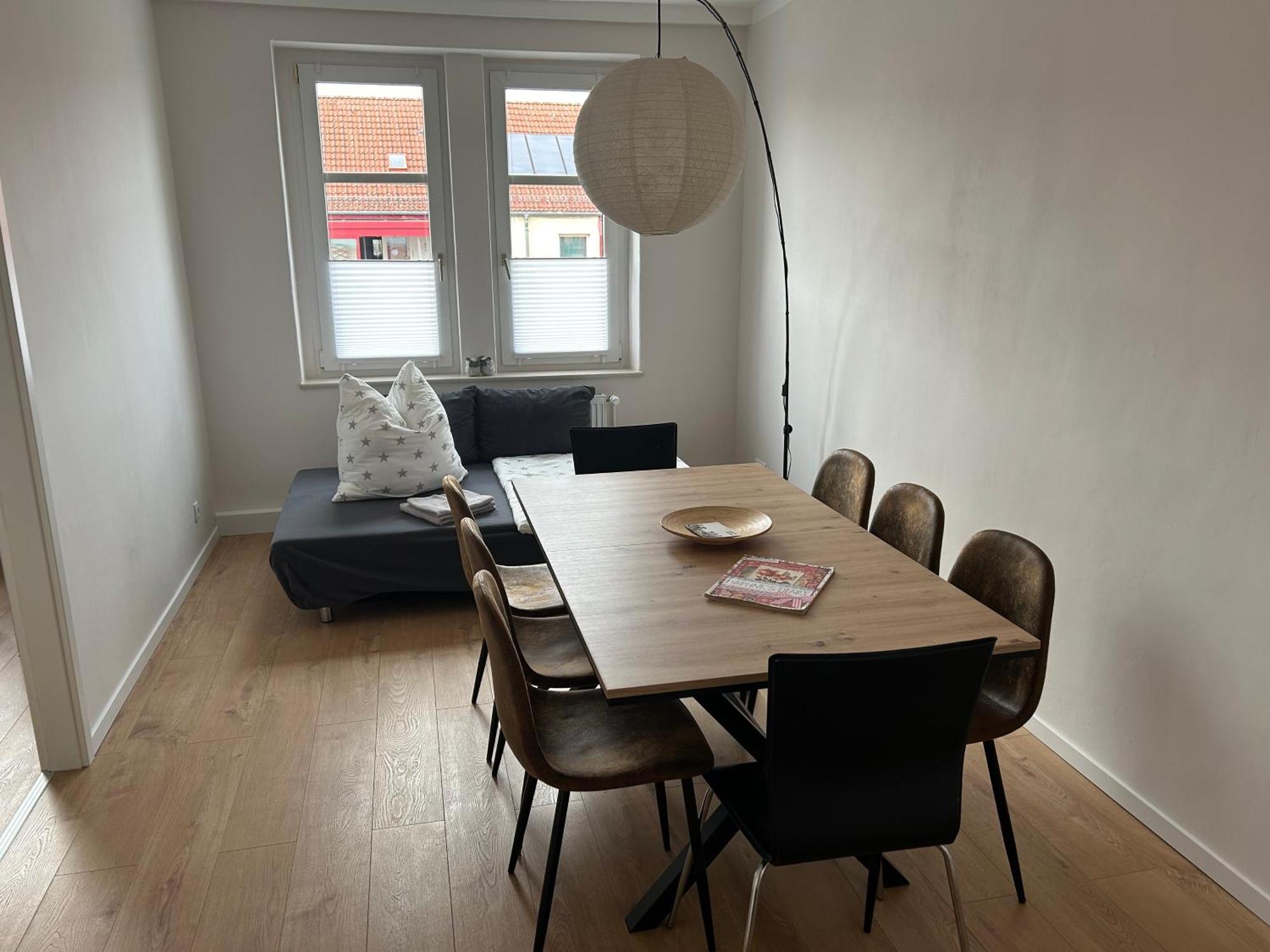 Apartment Schoene Neue 4 Mit Sued-balkon Bis 8 Personen Naumburg (Saale)
