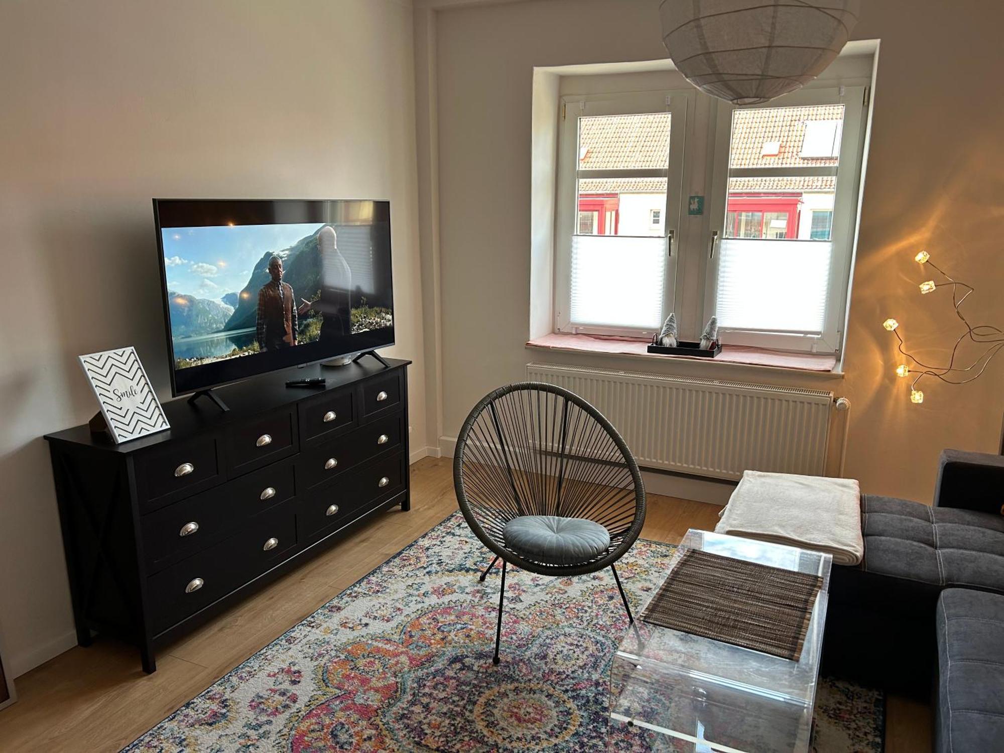 Schoene Neue 4 Mit Sued-balkon Bis 8 Personen Apartment *